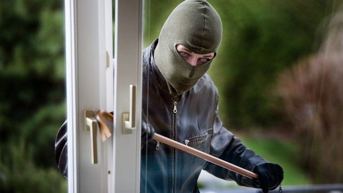 Burglar caught red-handed